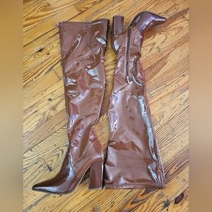 Jennifer Lopez over the knee boots